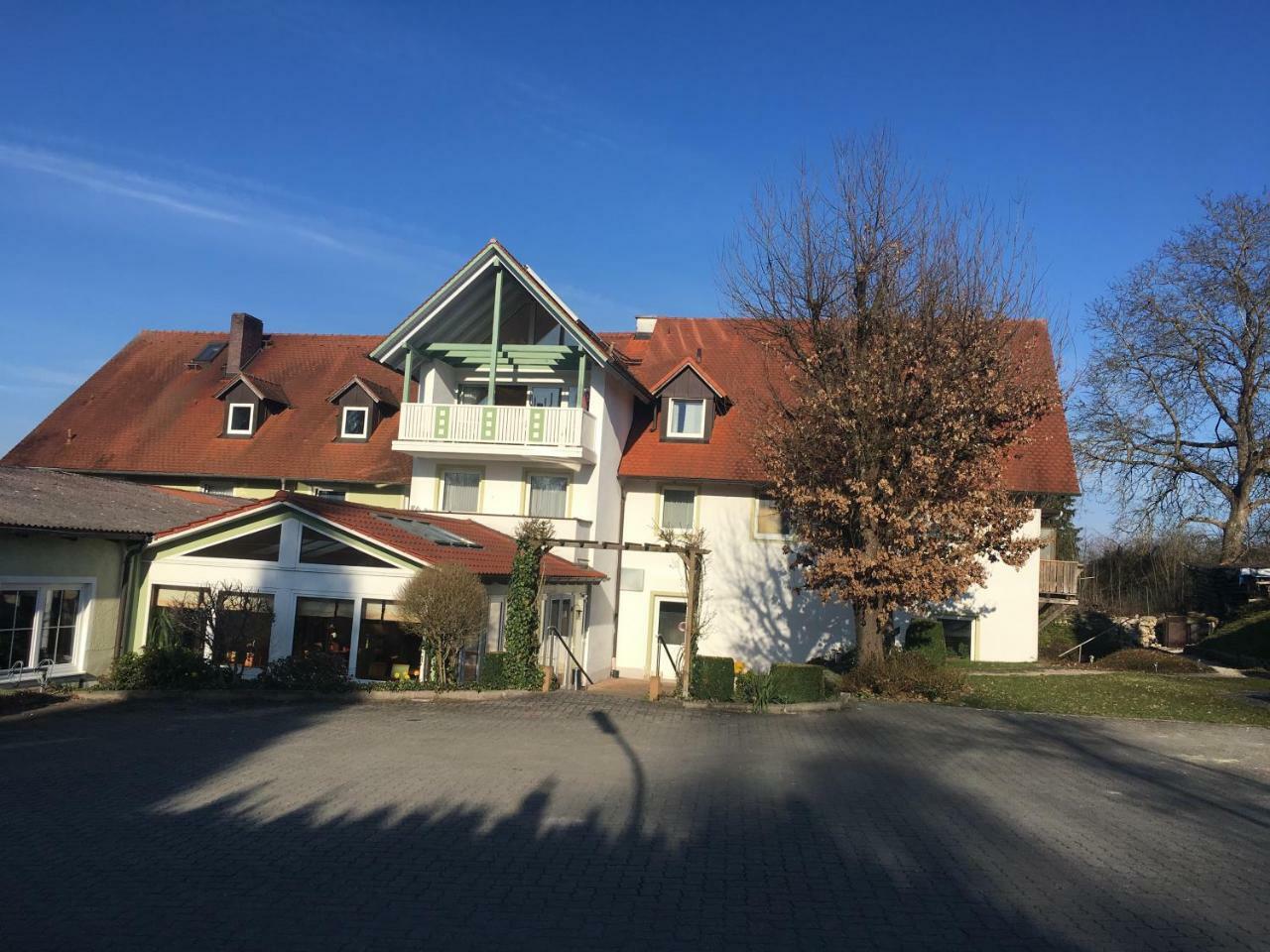 Gasthof Lindenwirt دنكندورف المظهر الخارجي الصورة